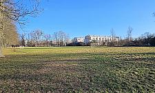 Boisko na osiedlu Przyjaźń pozostanie stare i brzydkie