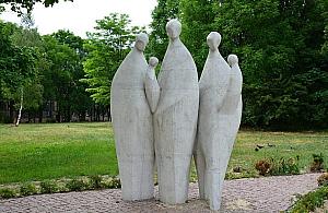 Siedem nowych rzeźb na Muranowie?