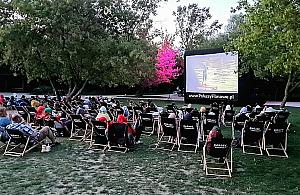 Plaża Romantyczna pełna kinowych atrakcji! Co i kiedy zobaczymy?