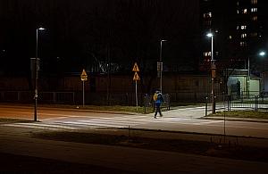 Pojaśnieją kolejne niebezpieczne przejścia na Białołęce