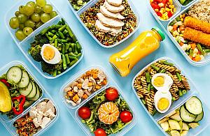 Dlaczego catering dietetyczny w Koninie to świetne rozwiązanie dla zapracowanych?