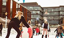 Lodowisko, klimatyczne lampiony i inne świąteczne atrakcje