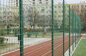 Ogrodzenia boisk sportowych - klucz do bezpieczeństwa i komfortu
