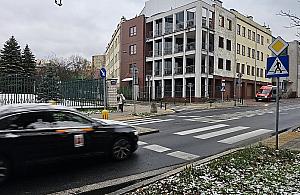 Ograniczona widoczno na przejciu przez Potock. Co na to ZDM?