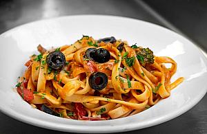 Gdzie dobrze zjeść na warszawskim Mokotowie?