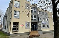 Dziewczynka zaczepiona przez nieznajomych. Rodzice w panice