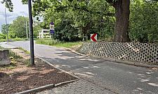 Radny chce progów na Kopalnianej. Mieszkańcy: problem to wąskie gardło i brak chodnika