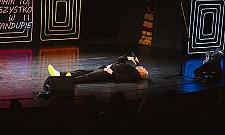 Maciej Stuhr na scenie Komedii. "Mam to wszystko w standupie!"