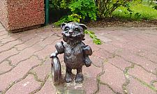 Obok basenu powstanie zielony skwerek z misiem Ratownisiem