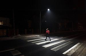 Doświetlają przejścia na Żoliborzu. 59 zebr w realizacji, 11 w przygotowaniu