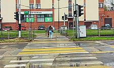 Mieszkańcy chcą sygnalizacji na Broniewskiego. ZDM nie jest przekonany