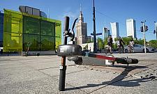 Hulajnoga elektryczna w mieście: przepisy, zasady i bezpieczeństwo