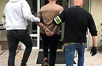 Agresywny 39-latek zatrzymany na Żoliborzu. Groził kobiecie i wszczął awanturę w metrze