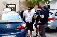 Poszukiwany dwoma listami gończymi zatrzymany przez policję