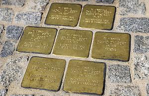 Upamiętniono rodzinę Zylbertów z Potockiej. Ich historia wróciła na Żoliborz