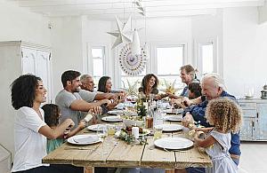 Rodzinne spotkania - jak przygotować prosty, ale efektowny wieczór?