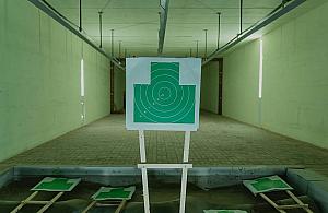 Jak skutecznie nauczyć się strzelać w Warszawie: poradnik dla początkujących i zaawansowanych