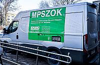 Duży problem ze starymi ubraniami. Spółdzielnie i wspólnoty mogą pomóc