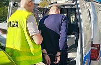 Pijany 32-latek zaatakował tłuczkiem kuchennym przypadkowego mężczyznę