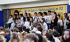 Od Che Guevary do Jana Brzechwy. 60 lat podstawówki na Zatrasiu