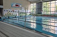 Psy ważniejsze od basenu? Niewiarygodny protest na Bemowie