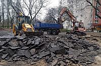 Mniej betonu, więcej zieleni. Bielany odmieniają podwórka