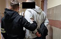 Ukrywał się na strychu. Kryminalni odnaleźli poszukiwanego