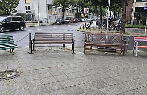 Władze Białołęki odwiedziły swoją ławkę w Berlinie