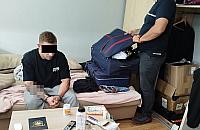 Amfetamina w mieszkaniu. 31-latek zatrzymany