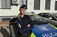 Staruszka czołgała się po pasach. Zauważyła ją policjantka