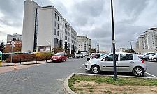 Parking przy ratuszu nie dla mieszkańców. Urzędnicy mają pierwszeństwo