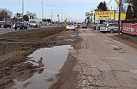 "Mała Modlińska" od lat czeka na remont. Mieszkańcy mają dość