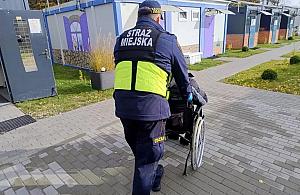 Strażnicy miejscy uratowali bezdomnego przed wychłodzeniem