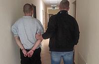 Nożem zaatakował sąsiada i ukradł mu pieniądze