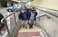 Policjanci zatrzymali czterech mężczyzn podejrzanych o handel narkotykami