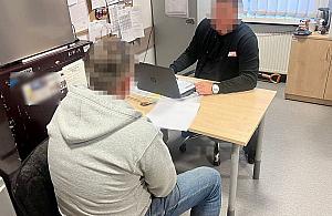 Mokotowscy kryminalni odkryli marihuanę w warsztacie samochodowym