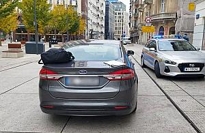 Nie miał prawa jazdy, jechał autem szefa. Prosił o dyskrecję