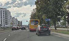 Chaos na Człuchowskiej. Mieszkańcy żądają zmian po likwidacji drugiego lewoskrętu