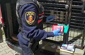 Zasnął w tramwaju. W kieszeni miał cudzy portfel