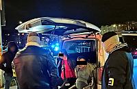 Osiem osób zatrzymanych za kradzieże aut. Policyjna akcja w kilku województwach