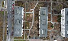 Dwa podwórka na Niskiej po remoncie