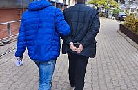 Księgowy miał problemy finansowe. Przelewał sobie cudze pieniądze