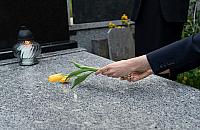 Transport zwłok z Niemiec, Włoch czy Anglii - czym różnią się procedury i ile to trwa? Wyjaśnia ekspert