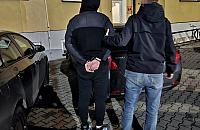 18-latek zatrzymany za oszustwo metodą na pracownika banku