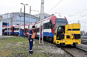 WKD ma nowy pojazd manewrowy. CRAB usprawni szarą codzienność