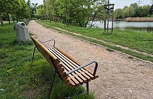 Glinianki Sznajdra toną w ciemnościach. Czy ratusz rozjaśni ten teren?