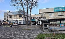 Pawilon niszczeje. Miasto i spółdzielnia walczą w sądach