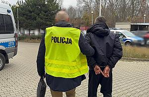 Brutalny napad na seniorkę. 45-latek tymczasowo aresztowany