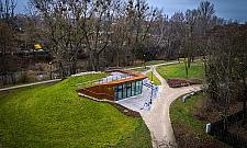 Skwer Ormiański pogrążony w mroku. Co na to urzędnicy?