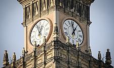 Centrum Warszawy już wkrótce bardziej punktualne? Nowe zegary w planach